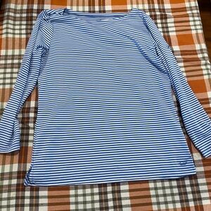 Vineyard Vines Women's Blue and White Striped Long Sleeve Top